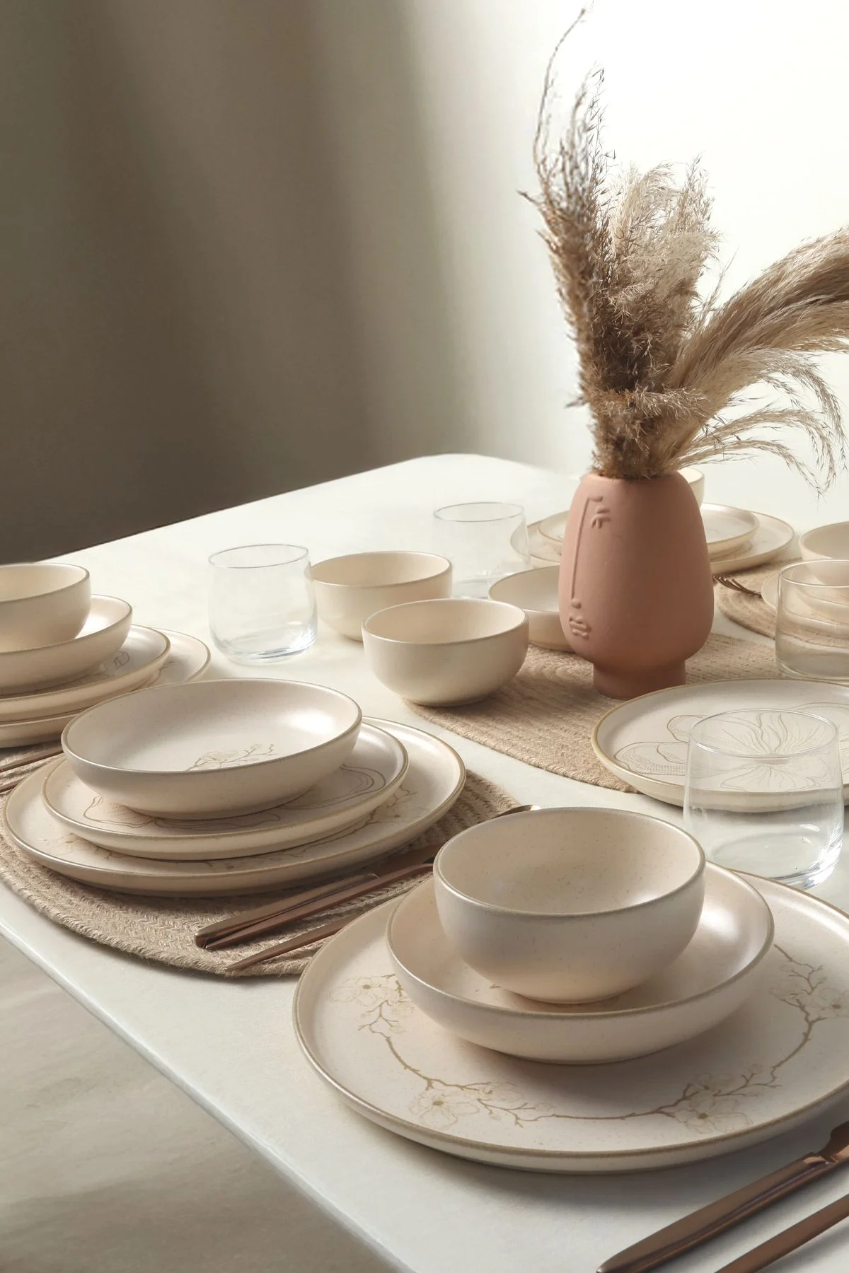 Taupe Bloom servis za ruċavanje